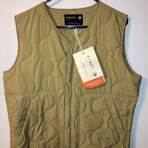 NWT ARBOR MENS CROSSCUT VEST SIZE RXTRA SZ MEDIUM